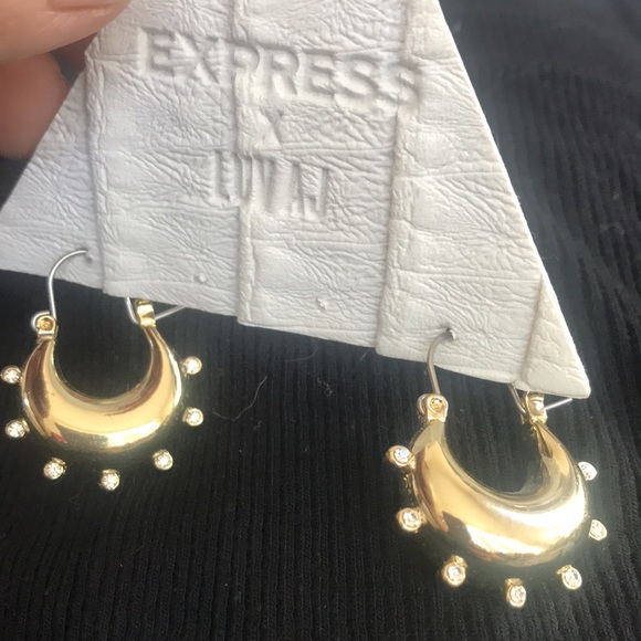 Express earrings - Picture 7 of 8